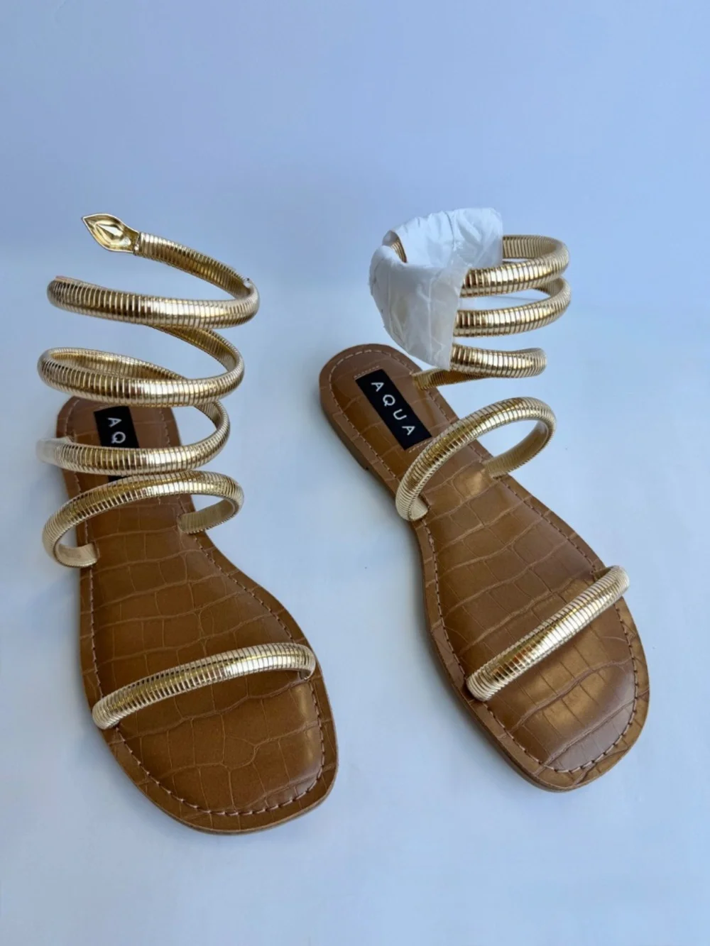 NEW  AQUA Essa Strappy Sandals Gold Metallic Flat Sandals –  Size:6